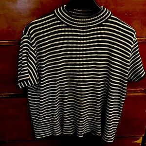 Vintage : stripped : blk/white short sleeve blouse